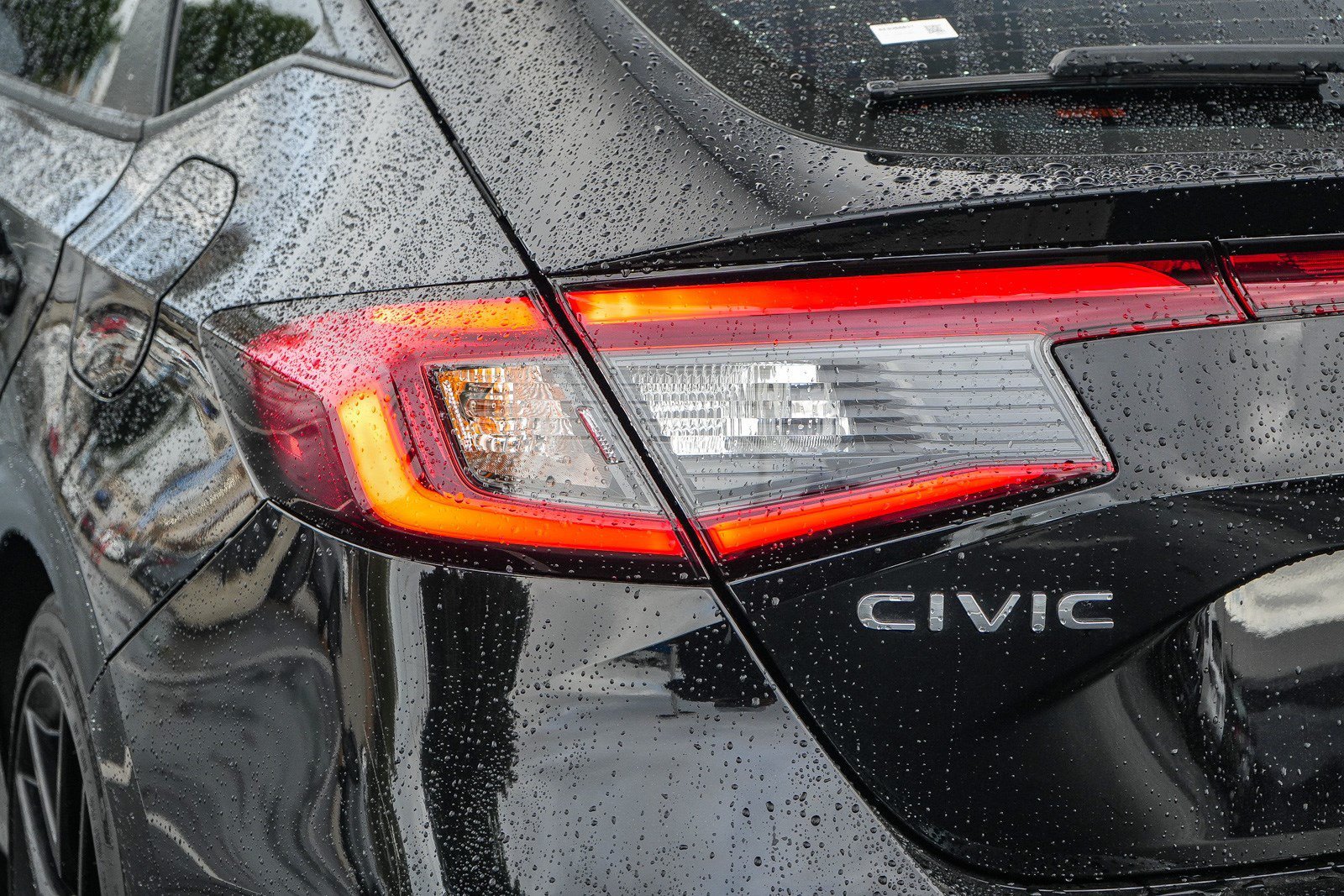 Certified Used 2024 Crystal Black Pearl Honda 2.0L SPORT image 9