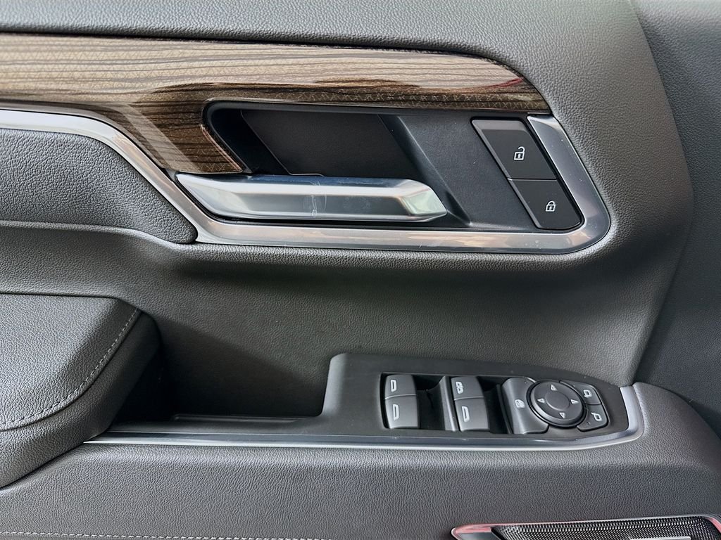 2026 Chevrolet Silverado 1500 RST - Photo 18