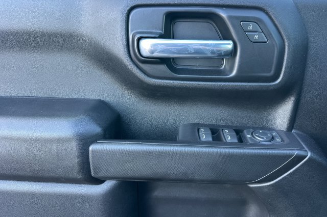 Used 2021 Gray Chevrolet Custom image 11