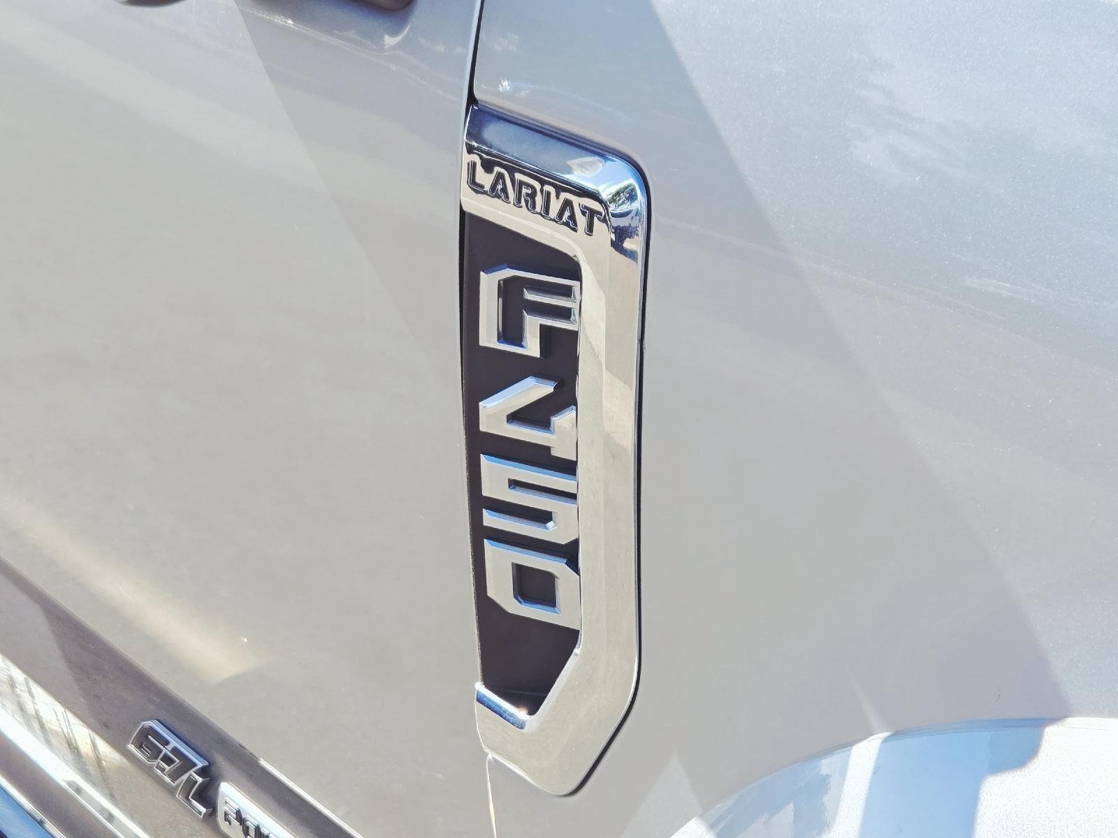 Used 2022 Iconic Silver Ford Lariat image 7