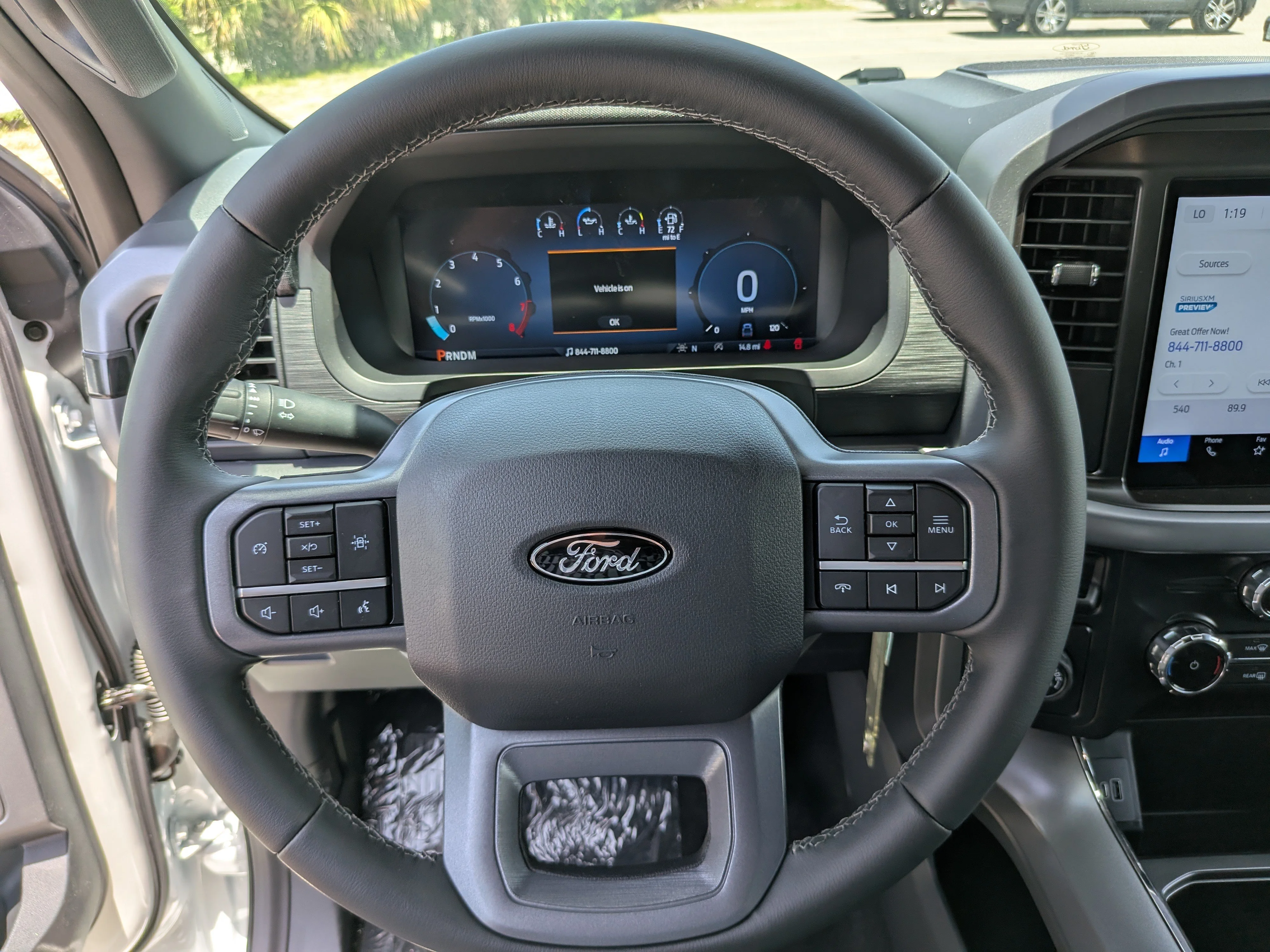 New 2026 Oxford White Ford XLT image 24