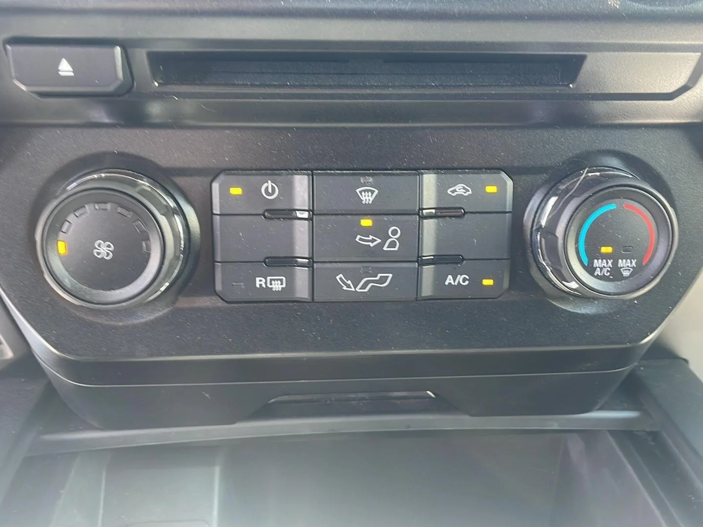 2017 Ford F-150 XL - Photo 15