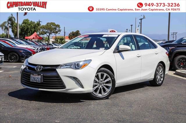 Certified Used 2017 BLIZZARD PEARL Toyota  image 1