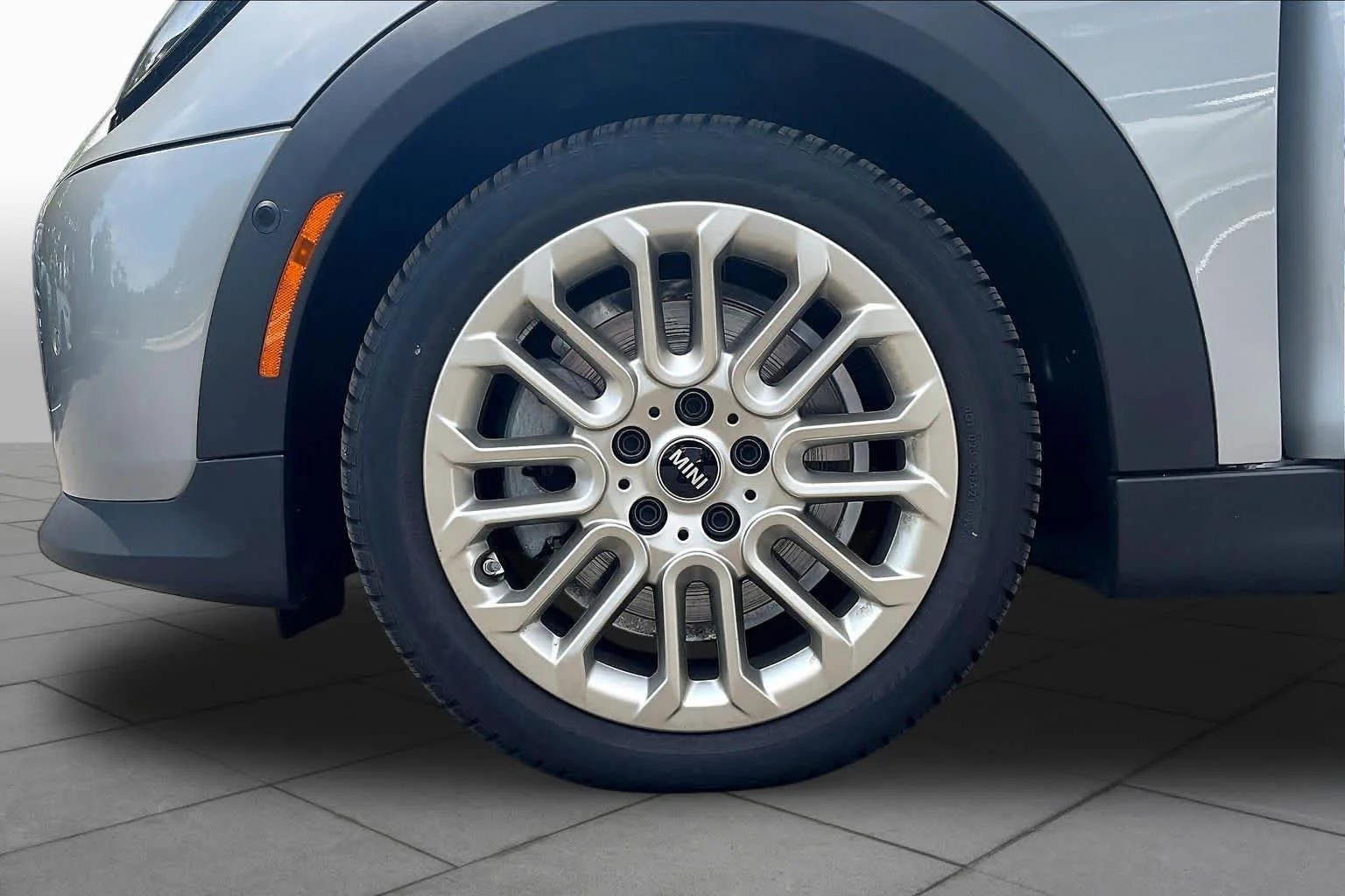 2025 MINI Hardtop 4 Door S - Photo 9