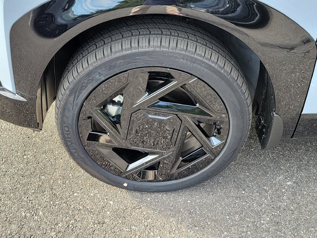 New 2027 Pale Gray Kia X-Line SX image 35