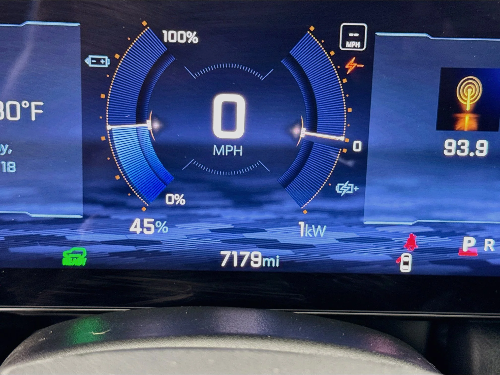 Used 2025 Summit White Chevrolet LT image 14