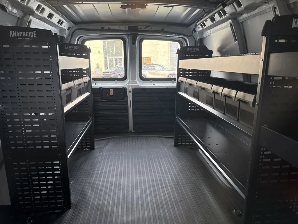2024 GMC Savana Cargo Work Van - Photo 25