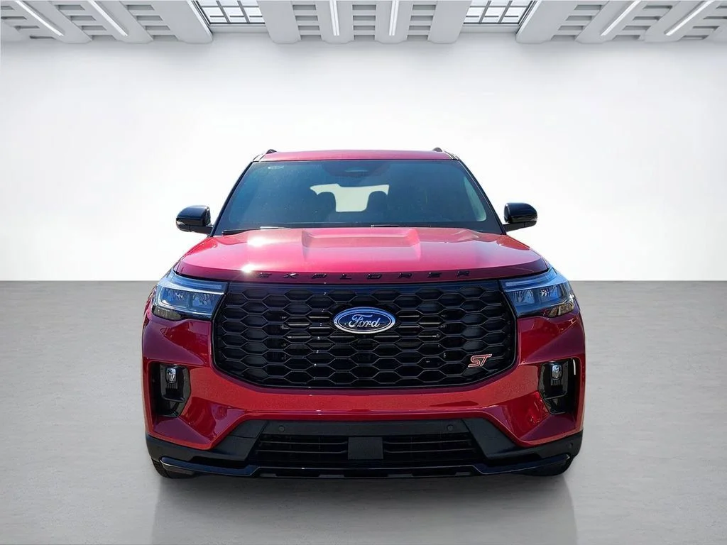 New 2026 Rapid Red Metallic Tinted Clearcoat Ford ST image 3