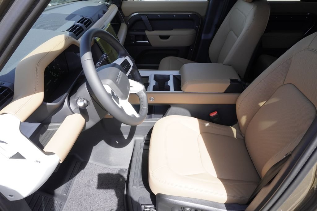 New 2026 Gondwana Stone Land Rover X-Dynamic SE image 19