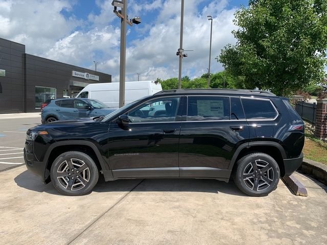 New 2026 Diamond Black Crystal Pearl-Coat Exterior Paint Jeep Laredo image 2