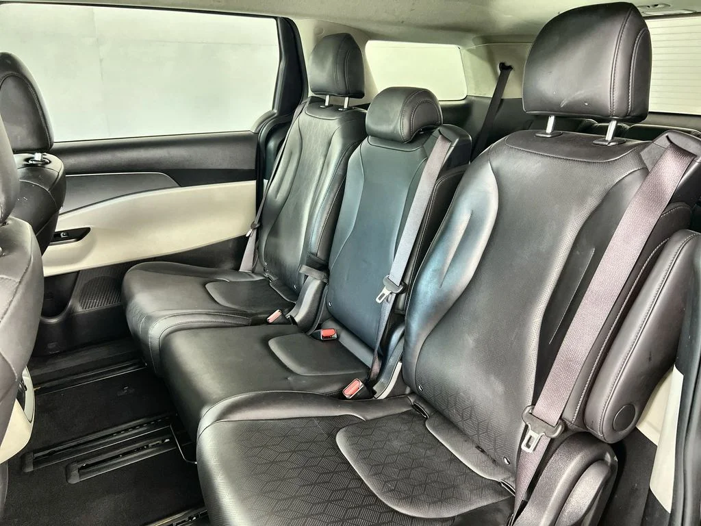 Used 2024 Gray Kia LX image 23