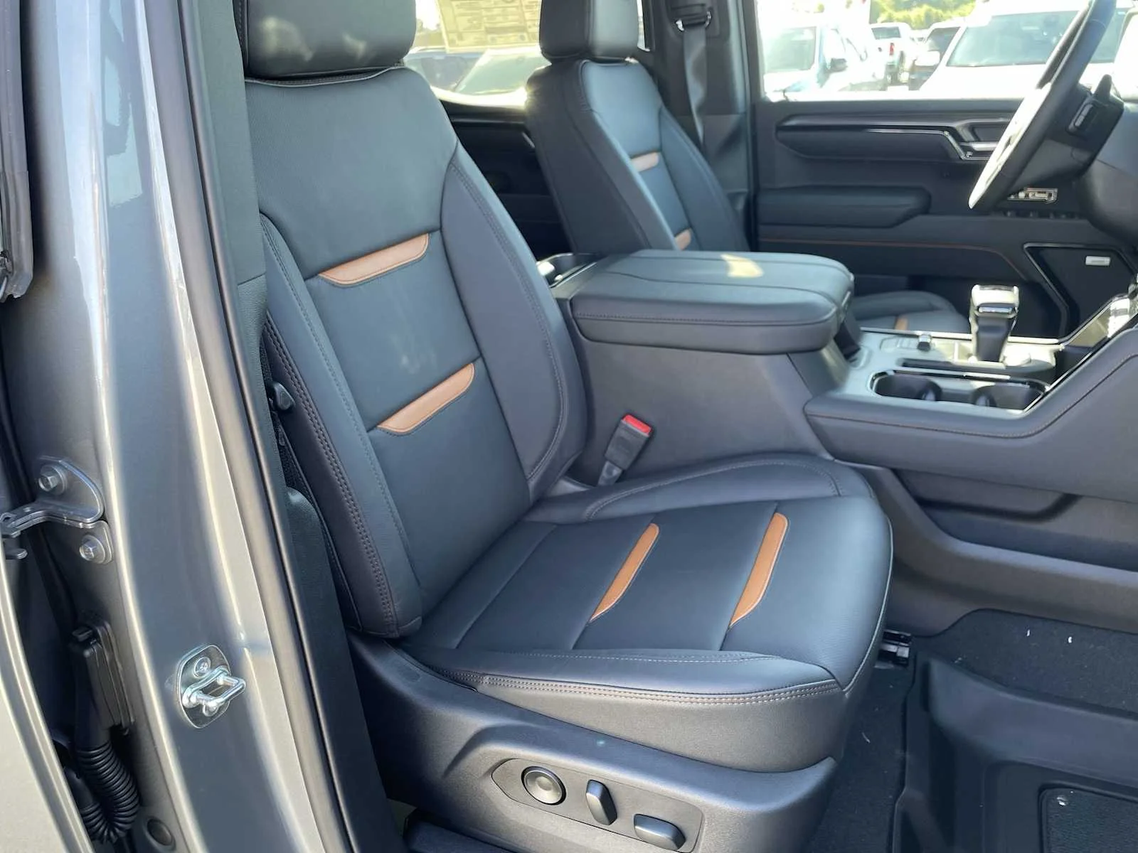 New 2026 Sterling Metallic GMC AT4 image 29