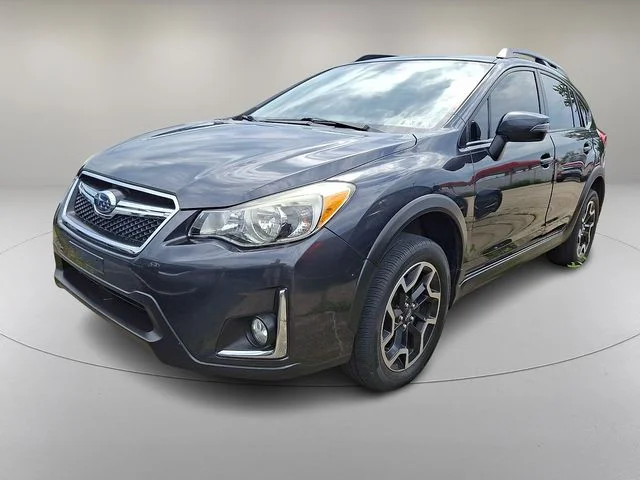 Used 2016 Gray Subaru 2.0i Limited image 4