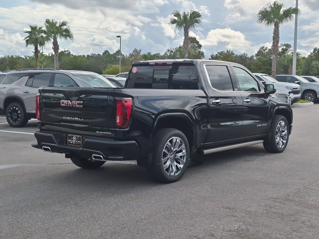 2026 GMC Sierra 1500 Denali - Photo 8