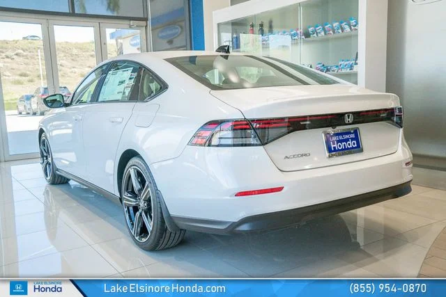 New 2026 Platinum White Pearl Honda SE image 5