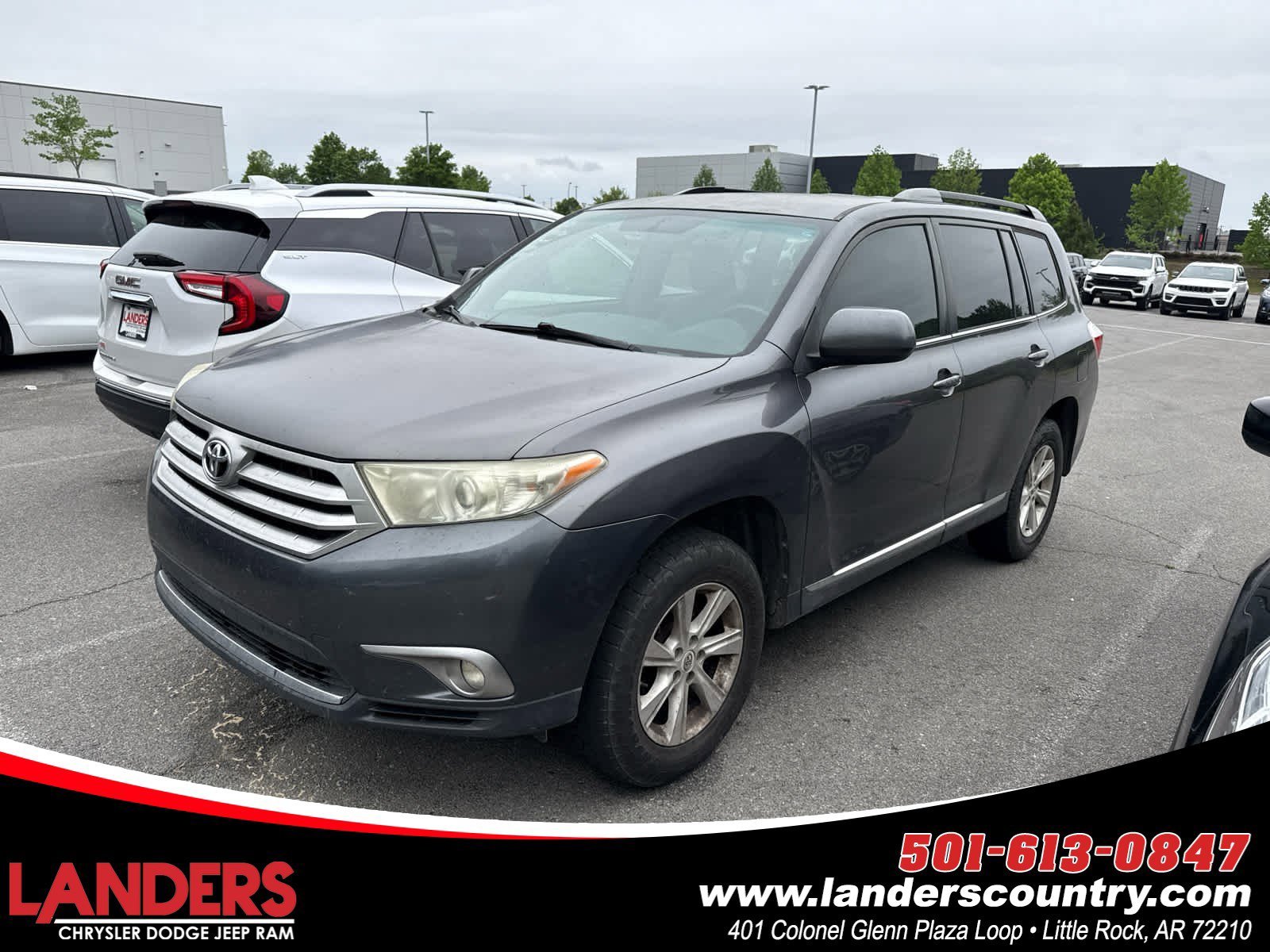 2012 Toyota Highlander SE