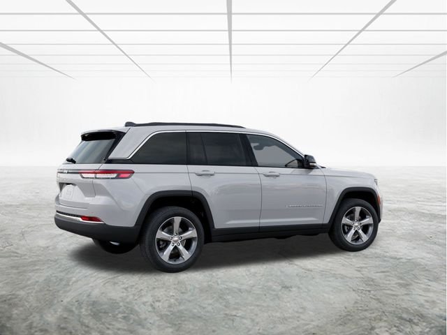 New 2026 Bright White Clear-Coat Exterior Paint Jeep Limited image 4