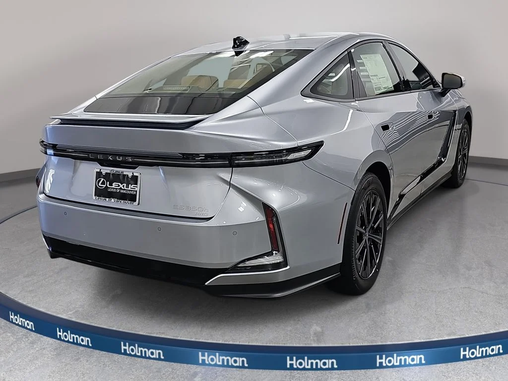 New 2026 Iridium Lexus PREMIUM AWD image 5