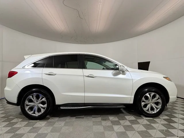 Used 2014  Acura Technology Package image 8