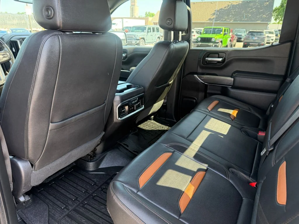 Used 2019  GMC AT4 image 21