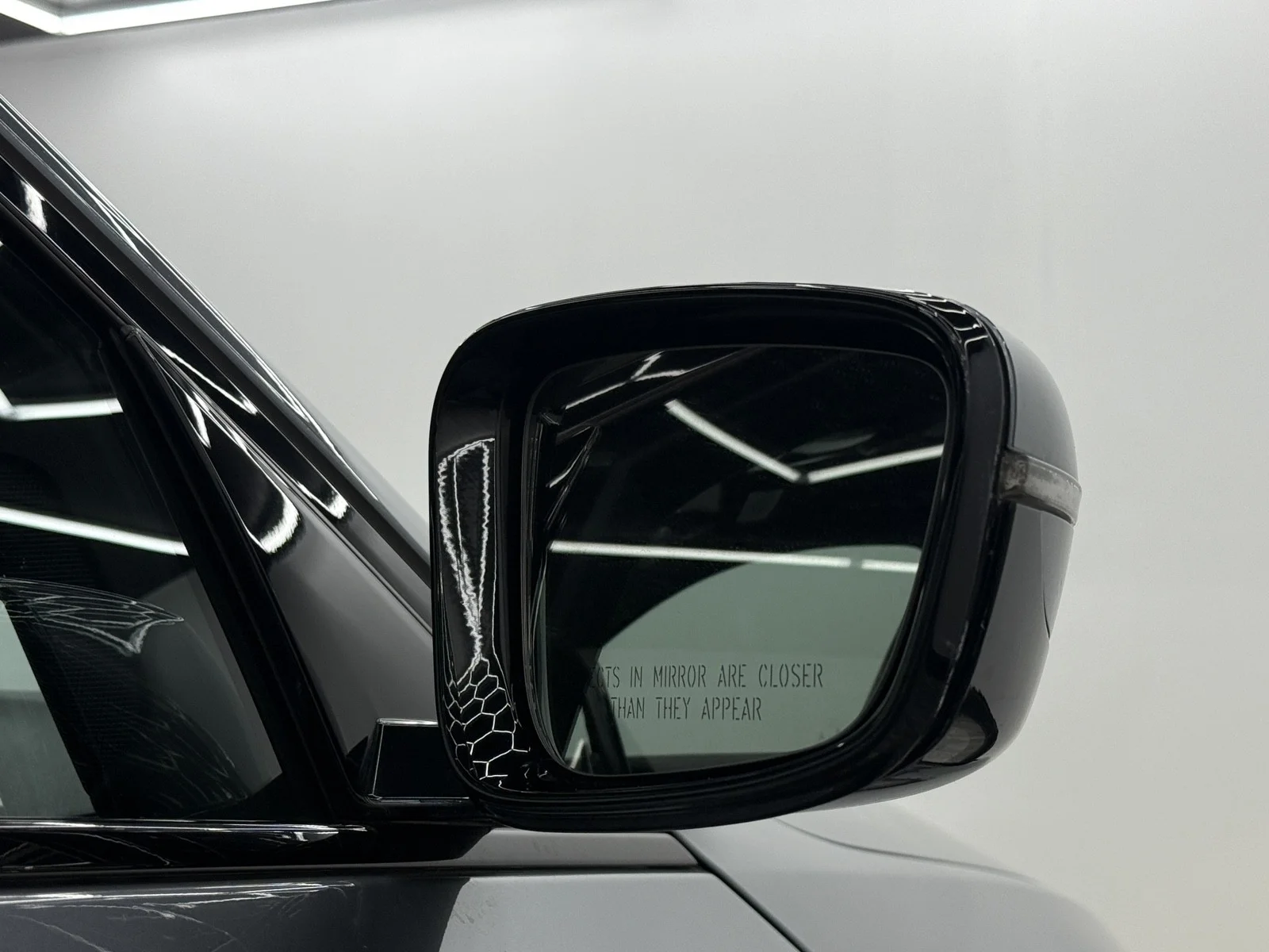 Used 2018 Bluestone Metallic BMW 530e xDrive iPerformance image 46