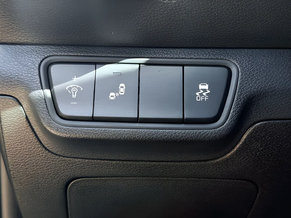 Used 2022 Gray Kia GT-Line image 40