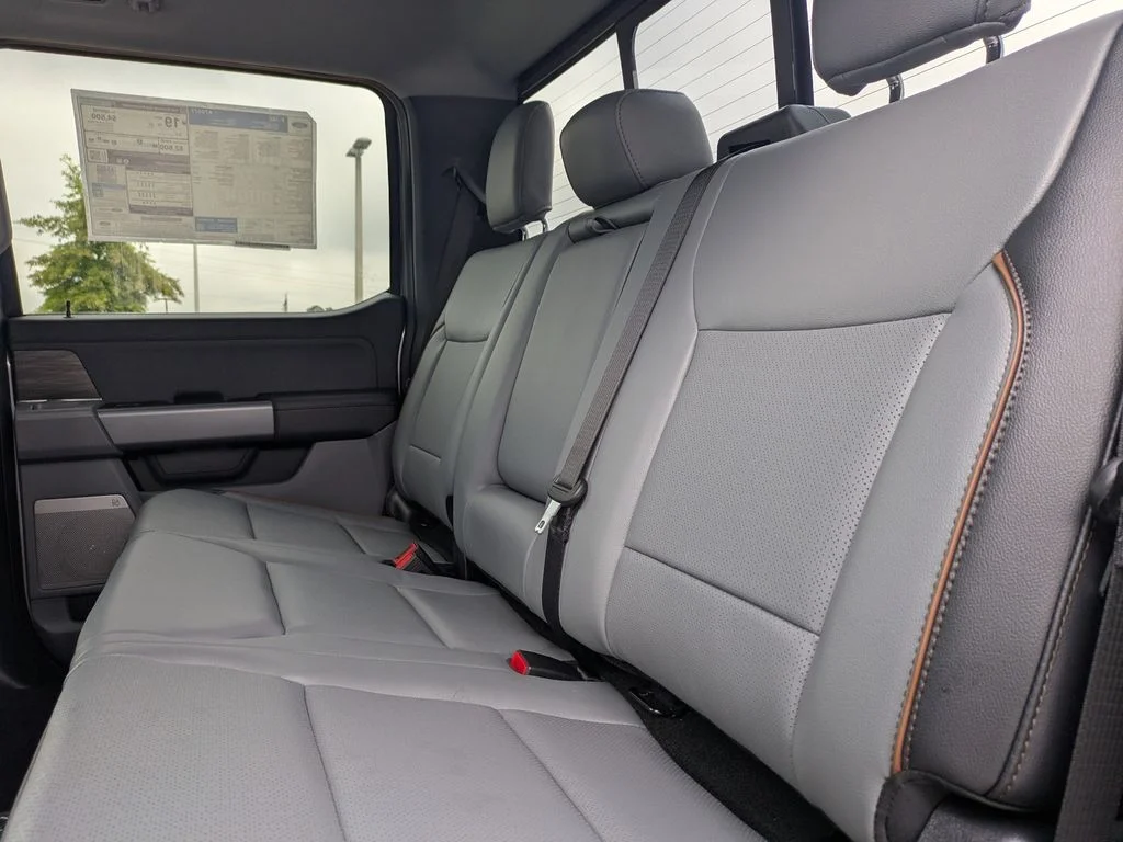 New 2026 Iconic Silver Metallic Ford Lariat image 13