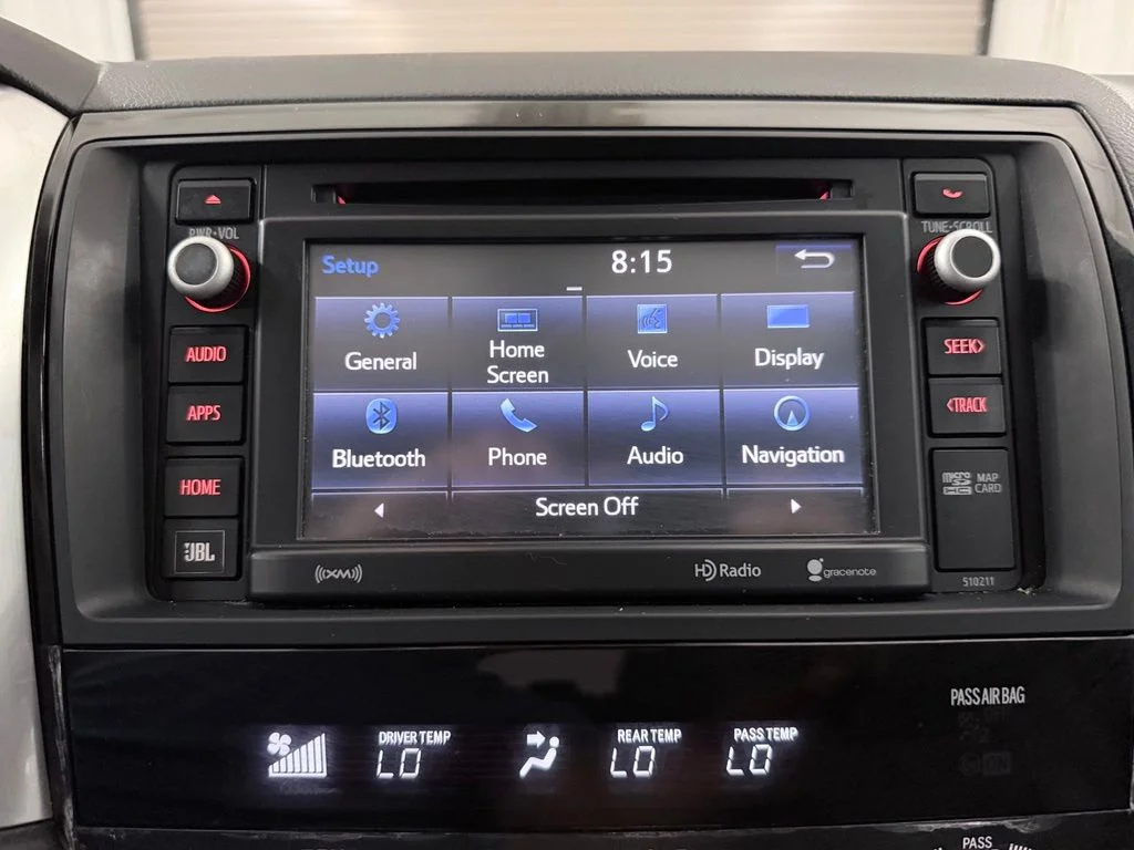 Used 2018 Silver Sky Metallic Toyota Platinum image 19