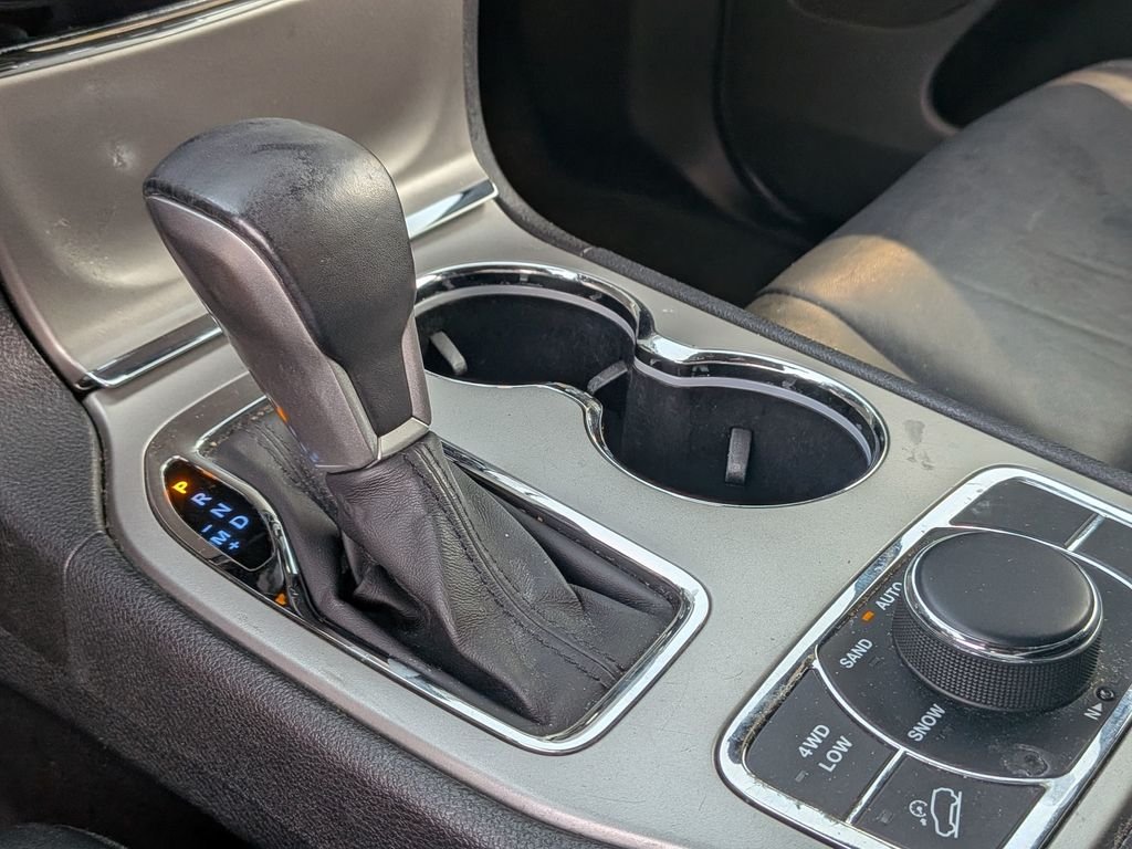 Used 2019 Black Jeep Limited image 20