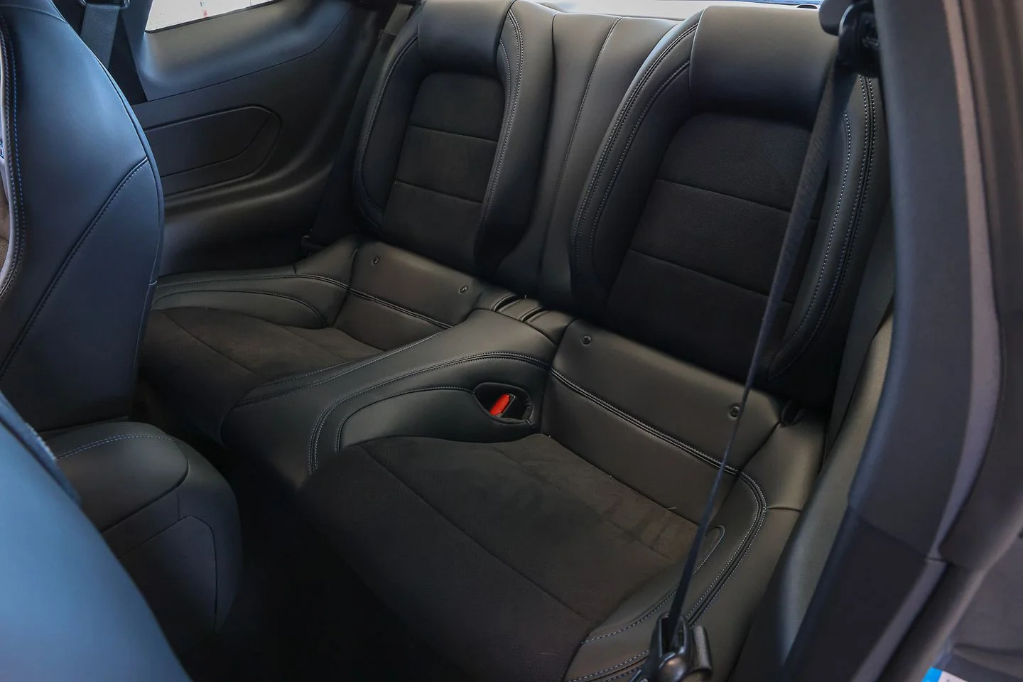 New 2026 Carbonized Gray Metallic Ford Dark Horse® Premium image 34