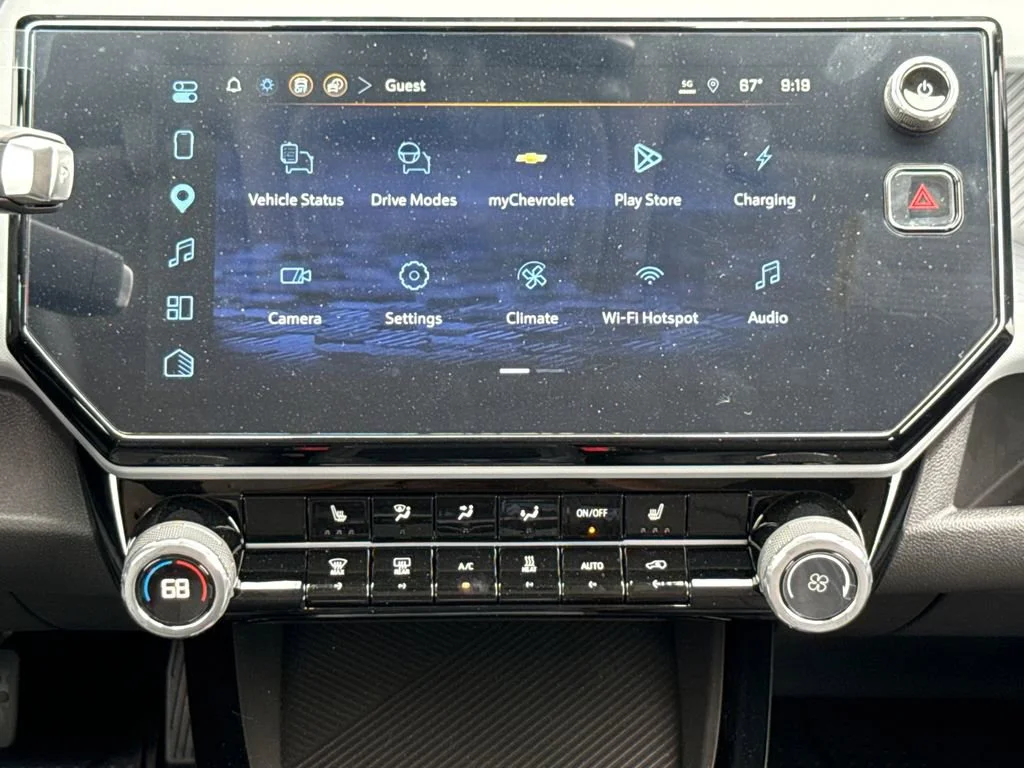 2027 Chevrolet Bolt LT - Photo 15
