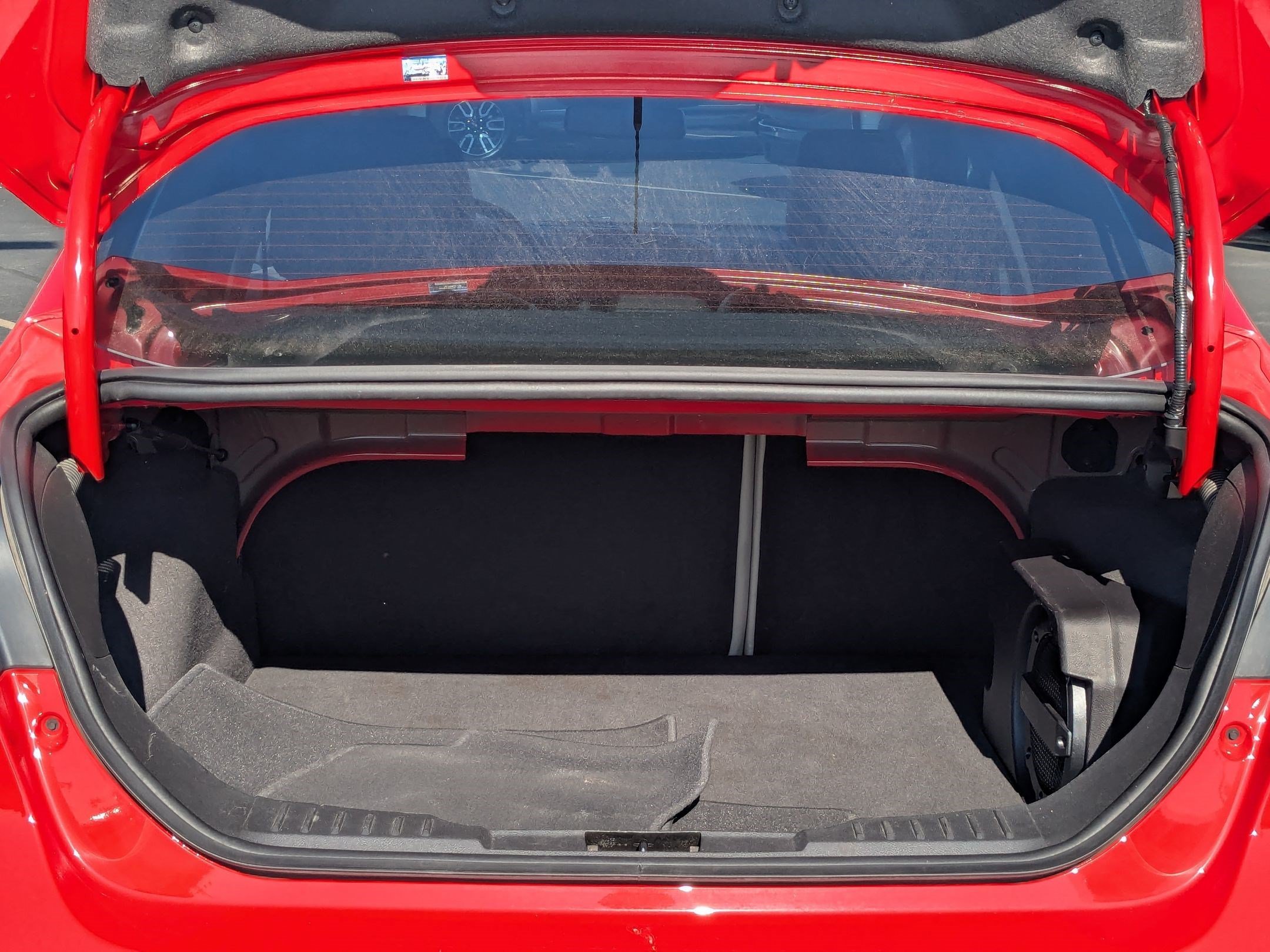Used 2012 Race Red Ford SEL image 29