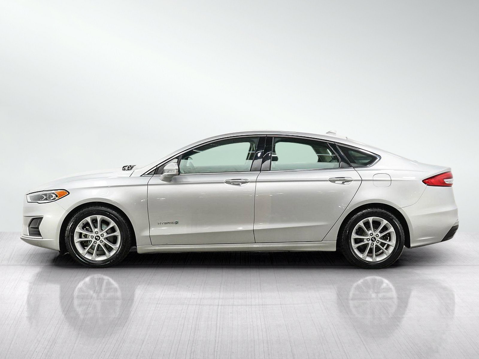 Used 2019 Ford Fusion Hybrid SEL with VIN 3FA6P0MU1KR181542 for sale in Burnsville, Minnesota