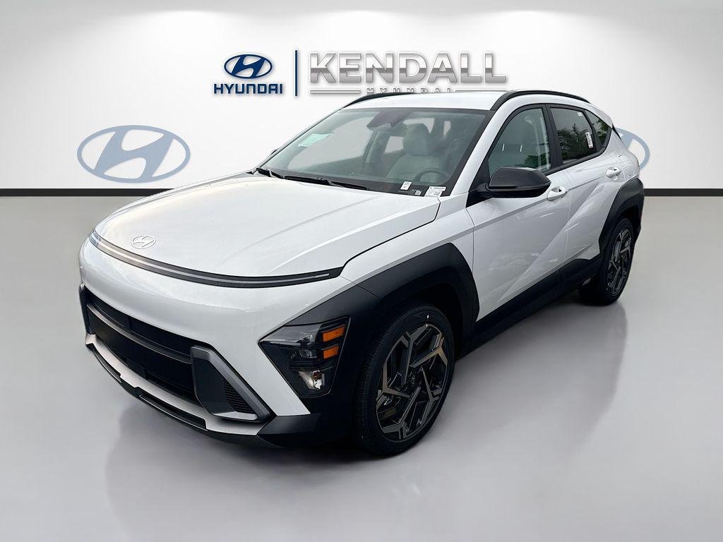 New 2026 Atlas White Hyundai SEL Premium FWD image 3
