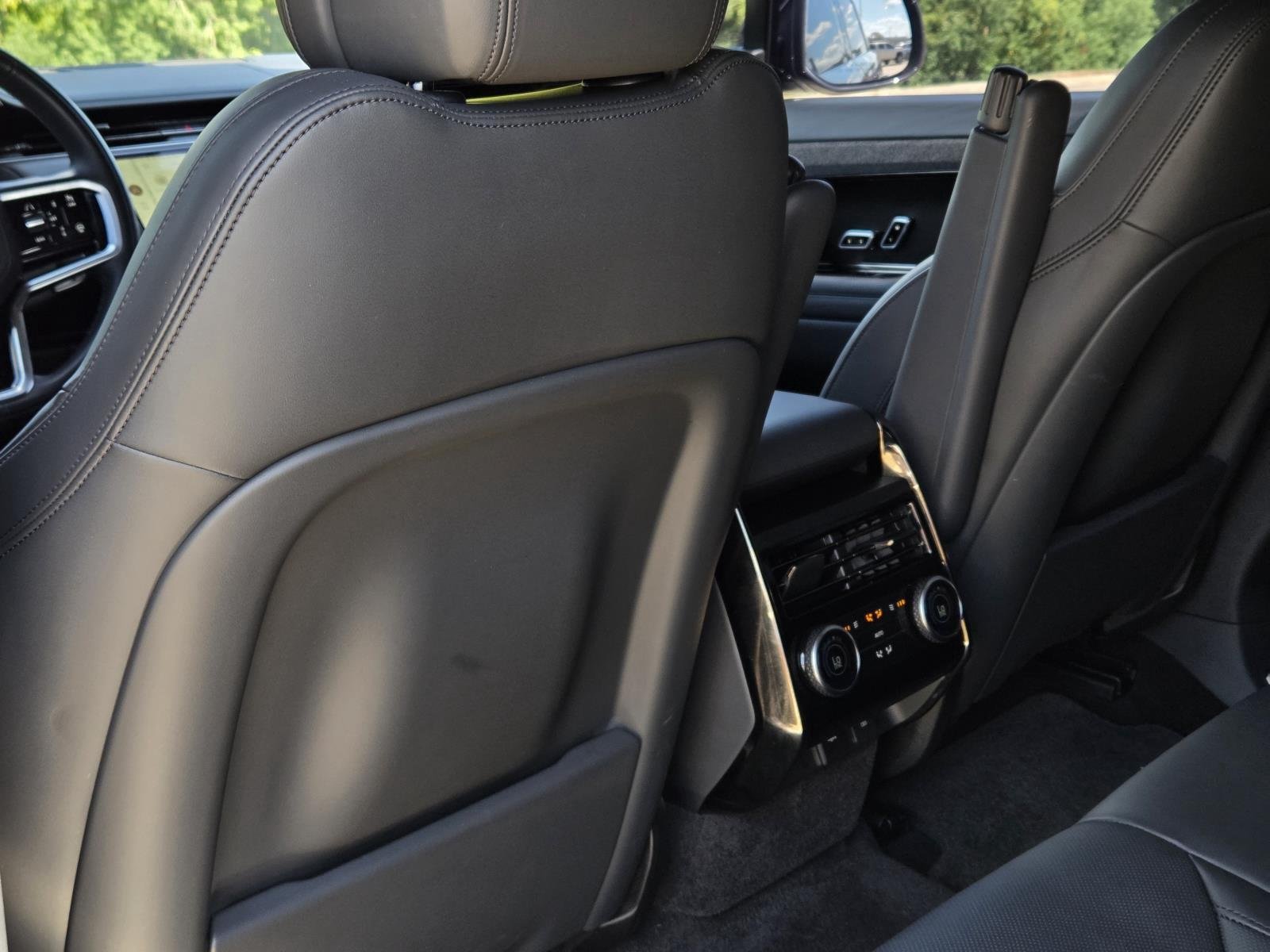 Used 2023 Santorini Black Metallic Land Rover SE image 35