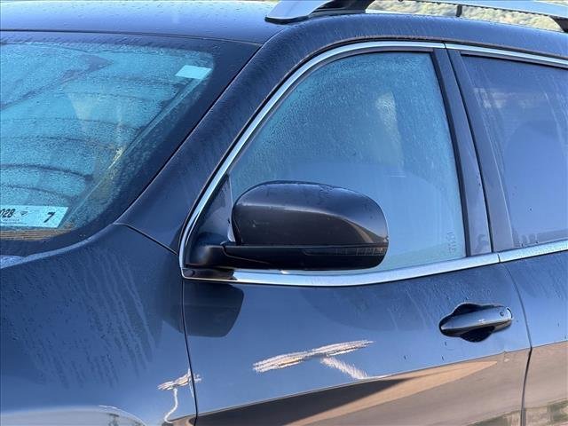 Used 2016 Granite Crystal Metallic Clearcoat Jeep Limited image 3