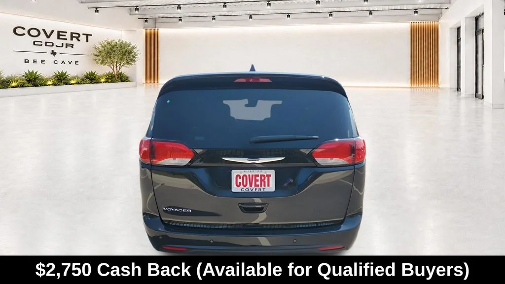 2026 Chrysler Voyager LX - Photo 10