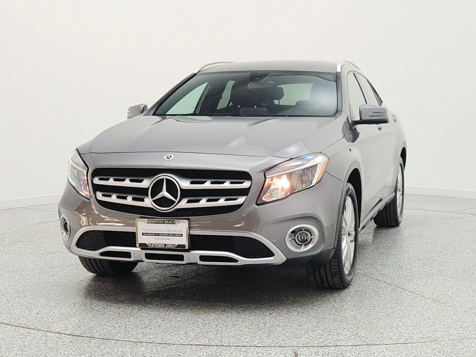 Used 2019 Mountain Grey Metallic Mercedes-Benz GLA 250 4MATIC® SUV image 2