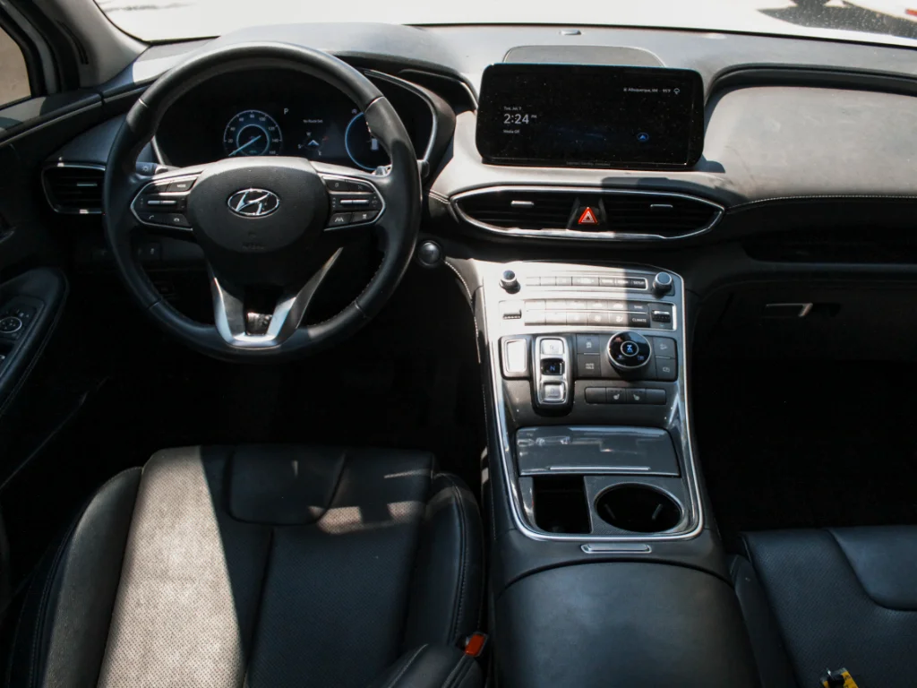 Used 2023 Serenity White Pearl Hyundai SEL image 26