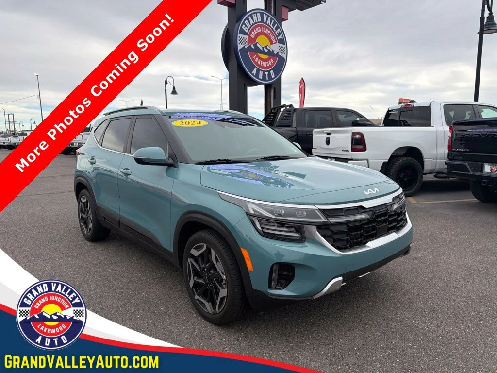 Used 2024 Blue Kia SX image 1