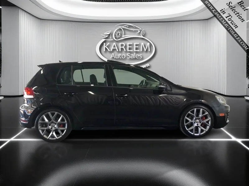 Used 2013 Deep Black Pearl Metallic Volkswagen Drivers Edition PZEV image 4