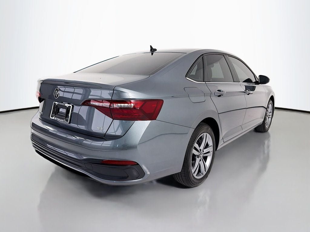Used 2023 Platinum Gray Metallic Volkswagen SE Automatic image 7