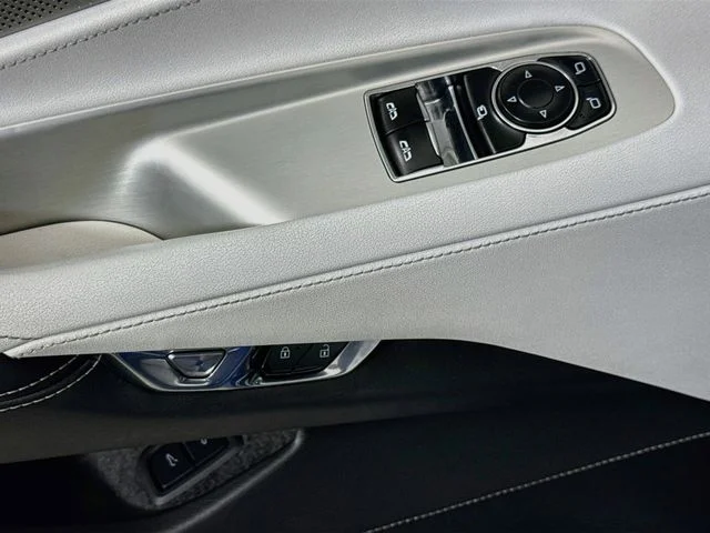 Used 2021 Blue Chevrolet Stingray image 17