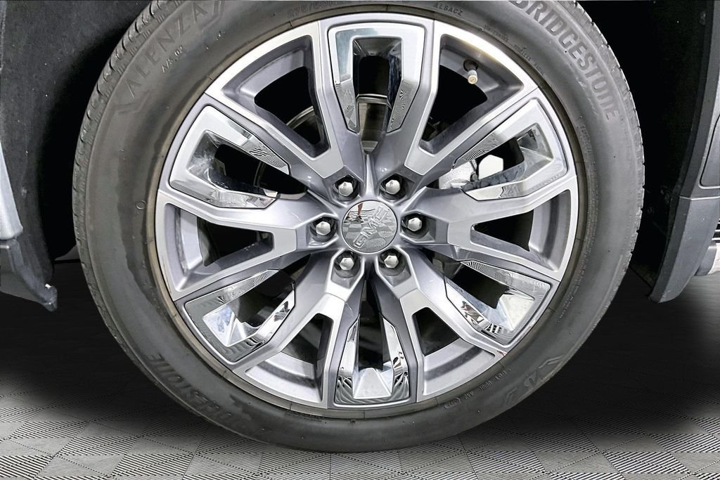 Used 2023 Gray GMC Denali image 28