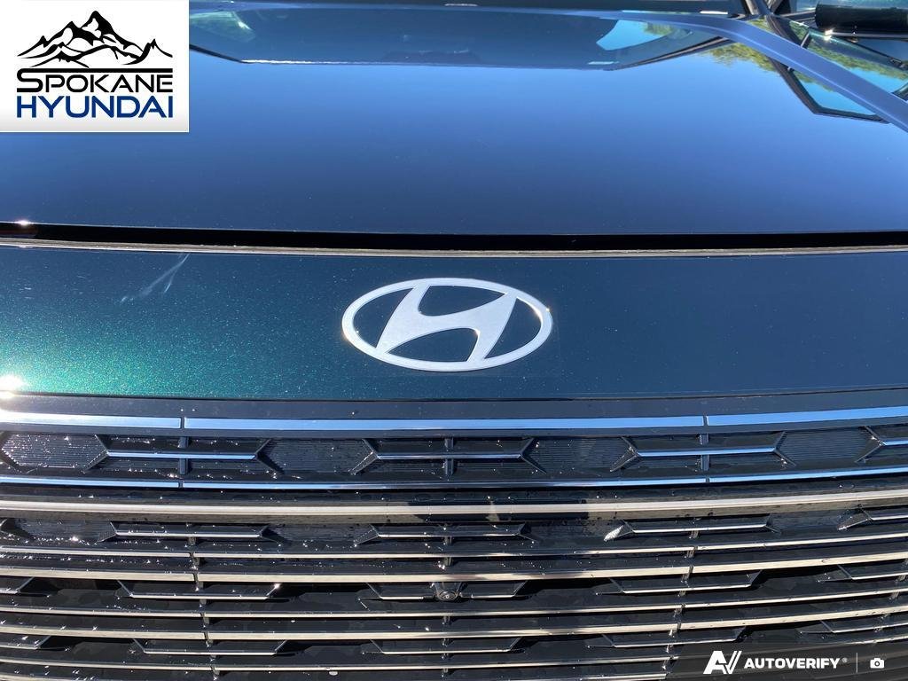 New 2026 ROBUST EMERALD HYUNDAI CALLIGRAPHY image 12