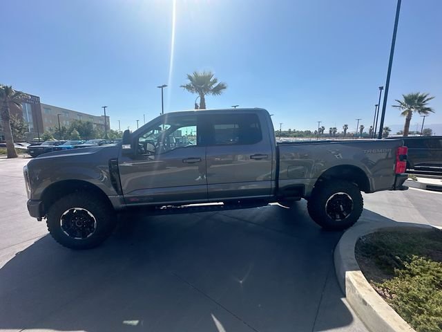 New 2026 Carbonized Gray Metallic Ford Lariat image 4