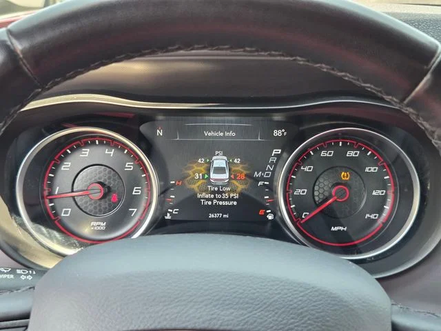 Used 2023 Red Dodge SXT image 21