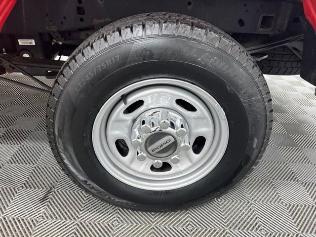Used 2020 Red Ford XL image 9