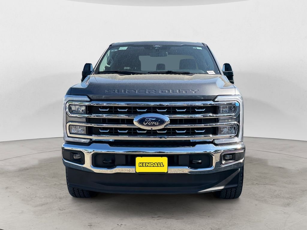 Used 2025 Gray Ford Lariat image 6