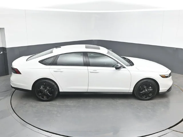 2025 Honda Accord SE - Photo 93